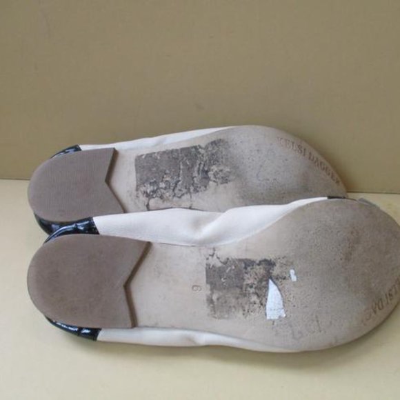 *Kelsi Dagger Beige Leather Black Patent Toe and Heel - Picture 5 of 6